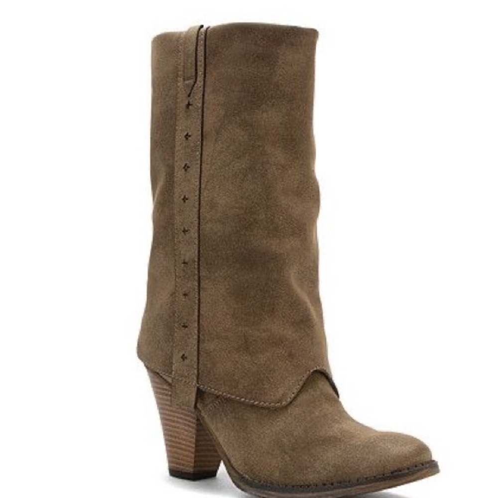 MIA Jeri Boots in Taupe American - Size 7.5